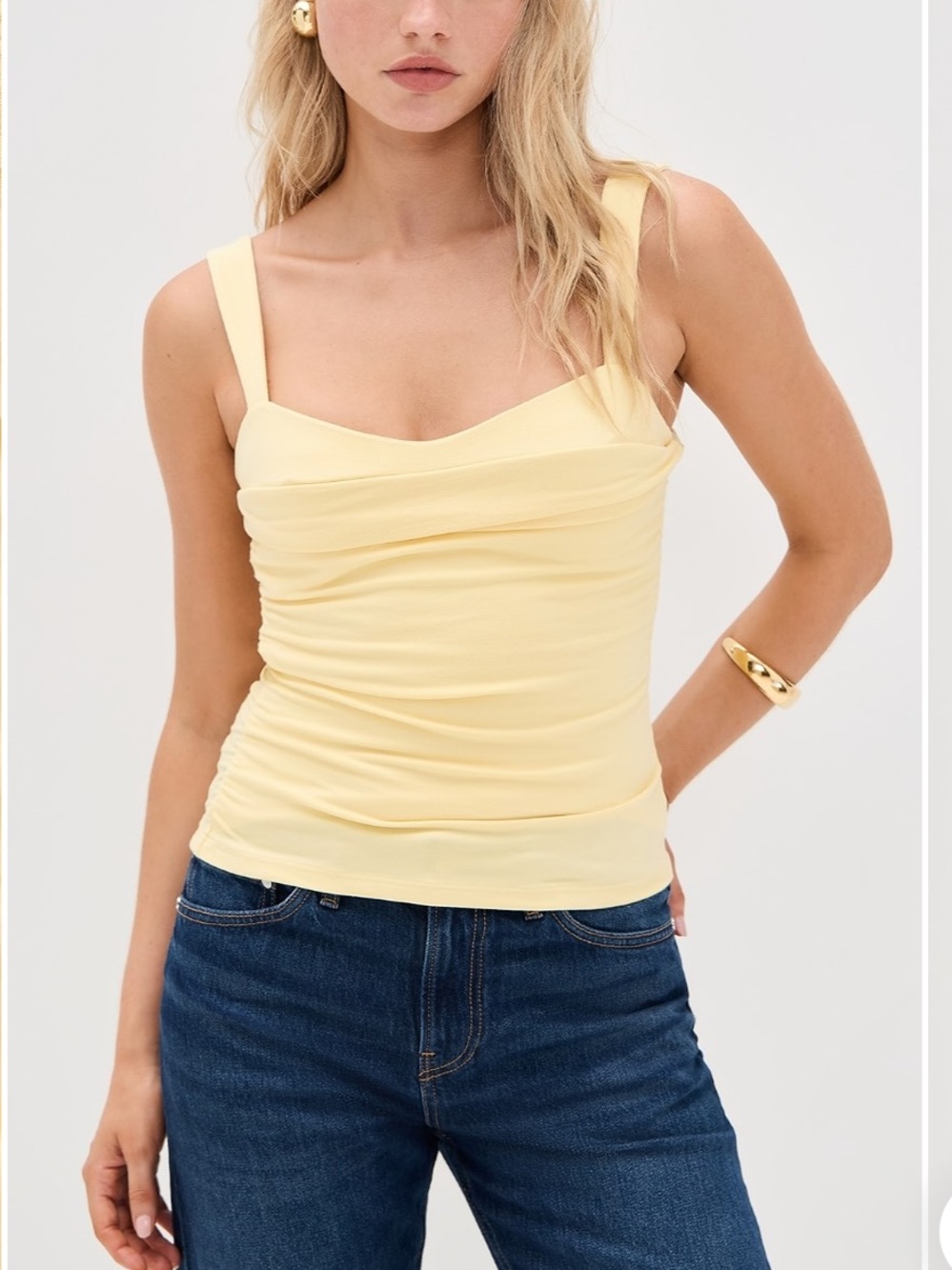 Reformation yellow top - Picture 2 of 10